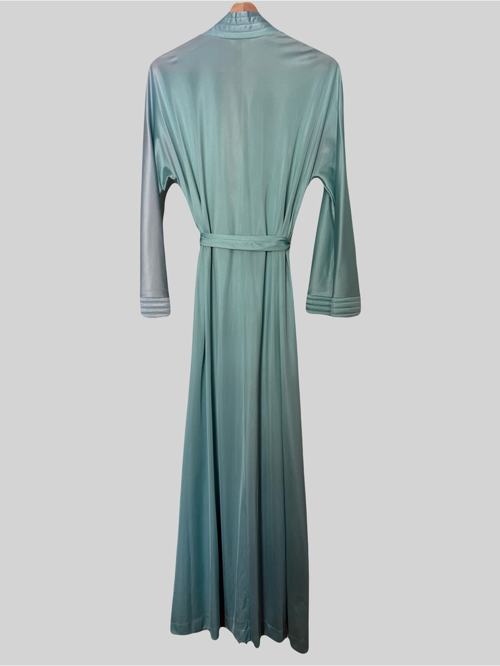Vintage Vanity Fair Aqua Nylon Belted Maxi Robe Wide Sleeve EUC Small - Picture 2 of 7